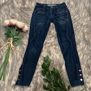 Best 25+ Deals for Chevignon Jeans 